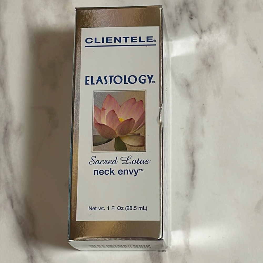 Eastology Sacred Lotus Neck Envy